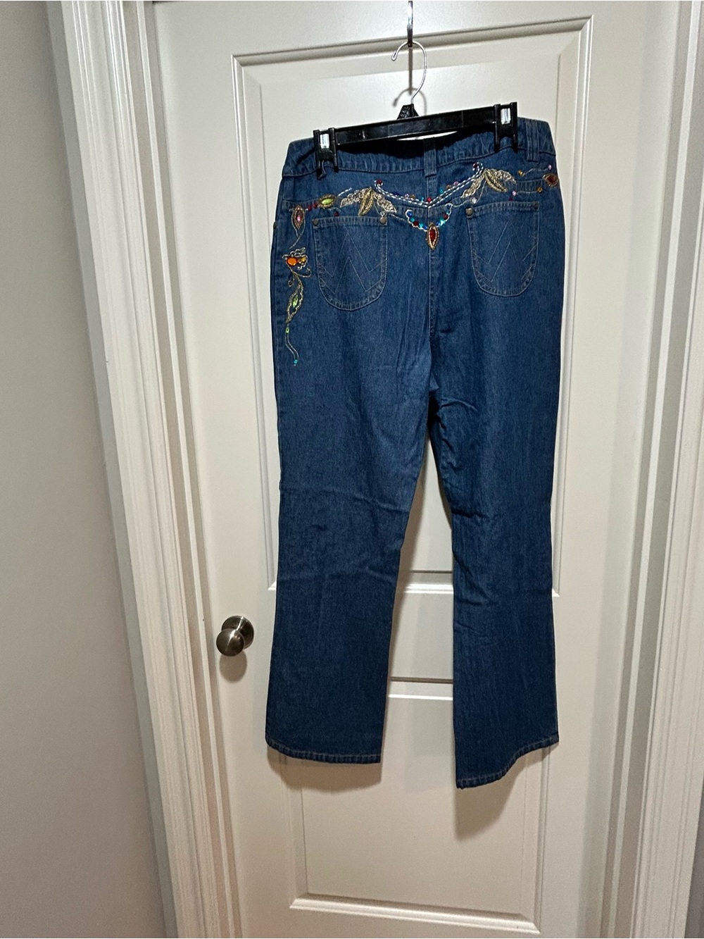 Lew Magram Collection women size 12 Blue Jeans with embellished jeweled details - Picture 2 of 7
